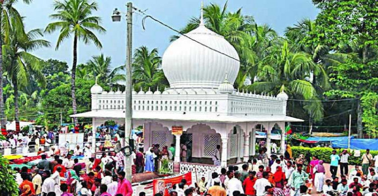 ছেঁউড়িয়ায় লালন ভক্ত-অনুরাগীদের মিলনমেলা
